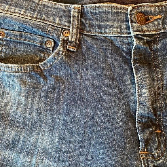 𝅺wrangler Elastic Waist Jeans for No-Nonsense Work by Hard Workers - Picture 6 of 6